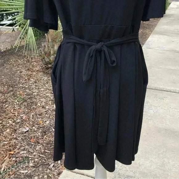Torrid Surplice Flutter Sleeve Black Romper Size 12 - Picture 6 of 11